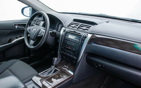 Toyota Camry, 2016 год, 1 795 000 рублей, 16 фотография