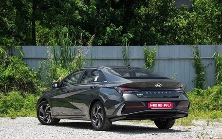 Hyundai Elantra, 2026 год, 2 000 000 рублей, 2 фотография