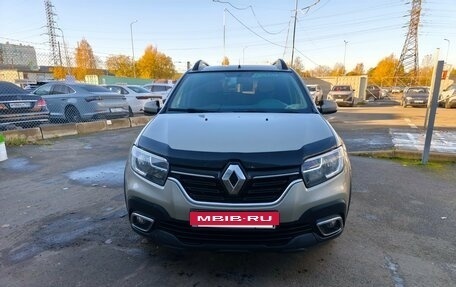 Renault Sandero II рестайлинг, 2020 год, 1 249 000 рублей, 2 фотография