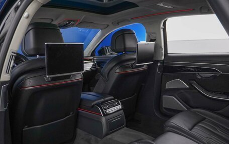 Audi A8, 2018 год, 4 399 547 рублей, 11 фотография