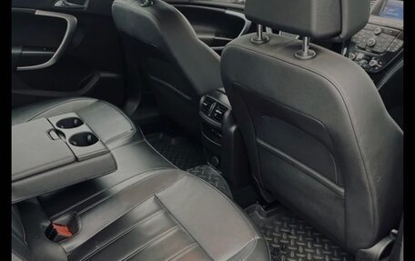 Opel Insignia II рестайлинг, 2010 год, 750 000 рублей, 13 фотография