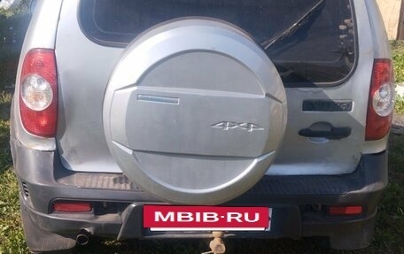 Chevrolet Niva I рестайлинг, 2004 год, 270 000 рублей, 4 фотография
