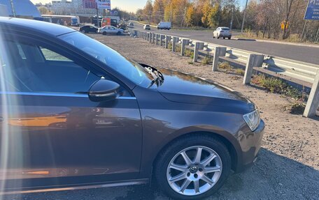 Volkswagen Jetta VII, 2011 год, 1 300 000 рублей, 5 фотография