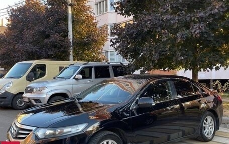 Honda Accord VIII рестайлинг, 2012 год, 1 100 000 рублей, 2 фотография