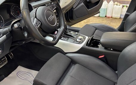 Audi A6, 2018 год, 2 600 000 рублей, 11 фотография