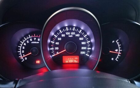 KIA Rio III рестайлинг, 2014 год, 950 000 рублей, 7 фотография