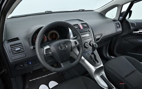 Toyota Auris II, 2011 год, 949 000 рублей, 6 фотография