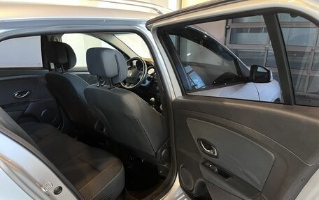 Renault Megane III рестайлинг, 2011 год, 630 000 рублей, 25 фотография