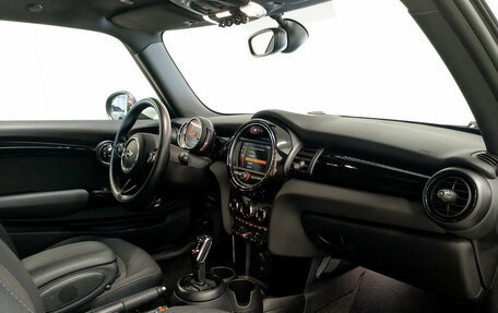 MINI Hatch, 2021 год, 2 250 000 рублей, 11 фотография