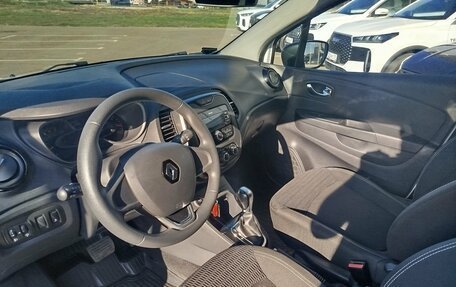 Renault Kaptur I рестайлинг, 2020 год, 1 390 000 рублей, 8 фотография