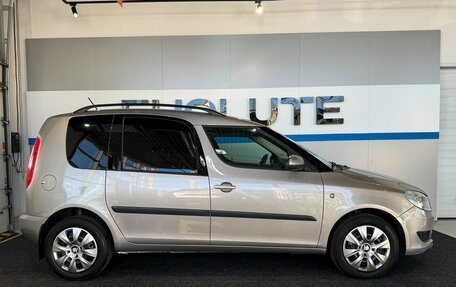 Skoda Roomster, 2012 год, 699 000 рублей, 3 фотография