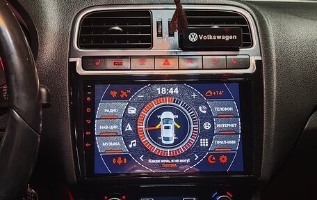 Volkswagen Polo VI (EU Market), 2018 год, 1 121 500 рублей, 8 фотография