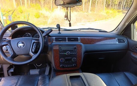 Chevrolet Tahoe III, 2008 год, 1 150 000 рублей, 12 фотография
