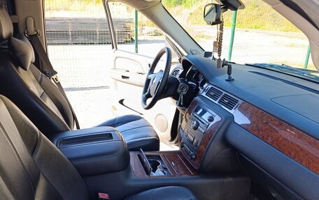 Chevrolet Tahoe III, 2008 год, 1 150 000 рублей, 11 фотография