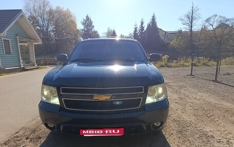 Chevrolet Tahoe III, 2008 год, 1 150 000 рублей, 3 фотография