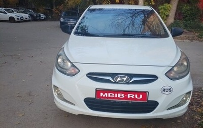 Hyundai Solaris II рестайлинг, 2013 год, 590 000 рублей, 1 фотография