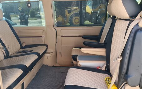 Volkswagen Multivan T5, 2003 год, 1 200 000 рублей, 8 фотография