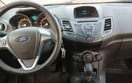 Ford Fiesta, 2016 год, 920 000 рублей, 5 фотография