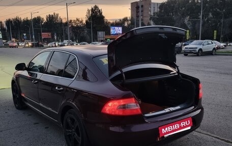 Skoda Superb III рестайлинг, 2009 год, 750 000 рублей, 20 фотография