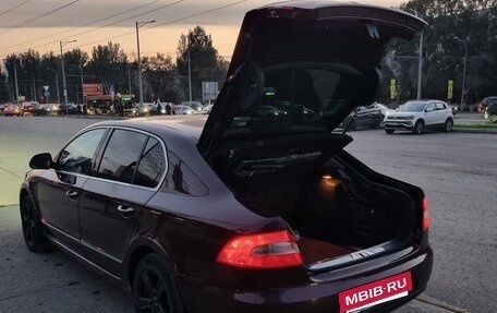 Skoda Superb III рестайлинг, 2009 год, 750 000 рублей, 19 фотография
