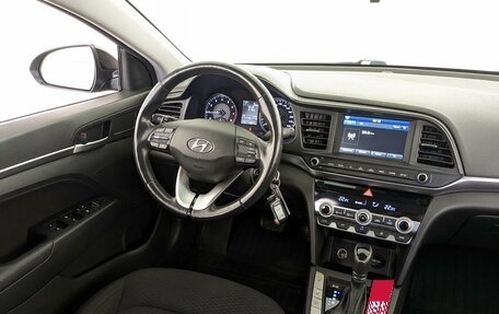 Hyundai Elantra VI, 2020 год, 1 795 000 рублей, 25 фотография