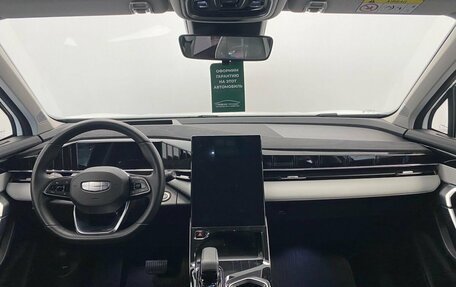 Geely Atlas, 2023 год, 2 790 000 рублей, 4 фотография