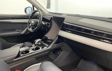 Geely Atlas, 2023 год, 2 790 000 рублей, 21 фотография