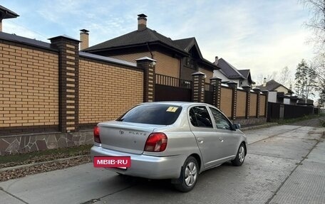 Toyota Platz, 2001 год, 225 000 рублей, 2 фотография