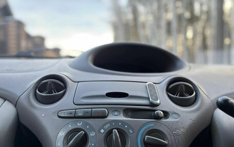 Toyota Platz, 2001 год, 225 000 рублей, 9 фотография