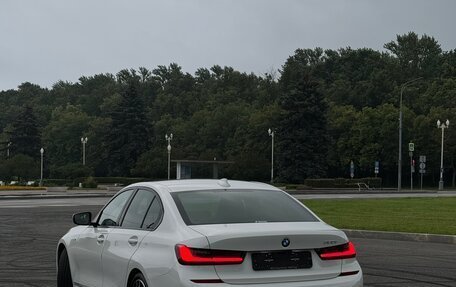 BMW 3 серия, 2022 год, 4 200 000 рублей, 2 фотография