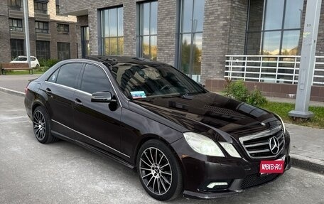 Mercedes-Benz E-Класс, 2011 год, 1 300 000 рублей, 1 фотография