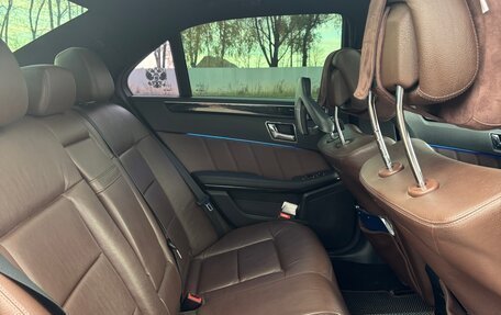 Mercedes-Benz E-Класс, 2011 год, 1 300 000 рублей, 13 фотография