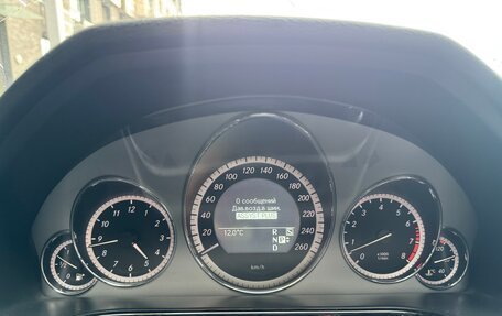 Mercedes-Benz E-Класс, 2011 год, 1 300 000 рублей, 16 фотография