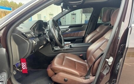 Mercedes-Benz E-Класс, 2011 год, 1 300 000 рублей, 11 фотография