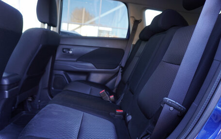 Mitsubishi Outlander III рестайлинг 3, 2014 год, 1 350 000 рублей, 21 фотография