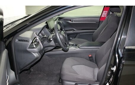 Toyota Camry, 2021 год, 2 440 000 рублей, 14 фотография
