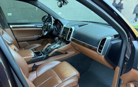 Porsche Cayenne III, 2015 год, 2 950 000 рублей, 9 фотография