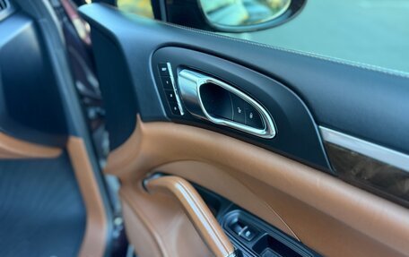 Porsche Cayenne III, 2015 год, 2 950 000 рублей, 10 фотография