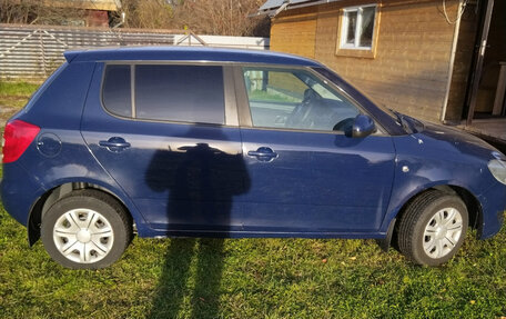 Skoda Fabia II, 2011 год, 315 000 рублей, 3 фотография