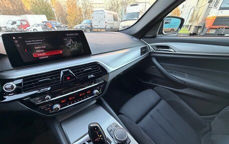 BMW 5 серия, 2019 год, 3 295 000 рублей, 6 фотография