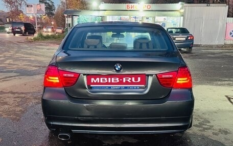BMW 3 серия, 2010 год, 980 000 рублей, 3 фотография