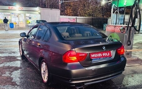 BMW 3 серия, 2010 год, 980 000 рублей, 4 фотография