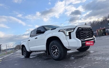 Toyota Tundra, 2022 год, 10 500 000 рублей, 5 фотография