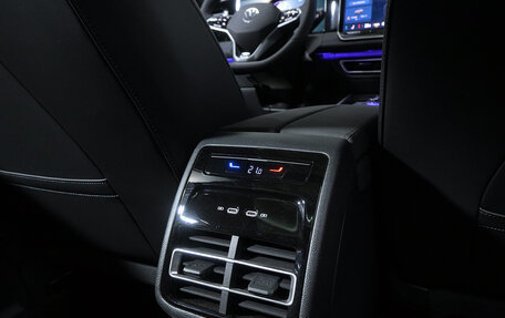 Volkswagen Tiguan, 2026 год, 4 720 000 рублей, 17 фотография