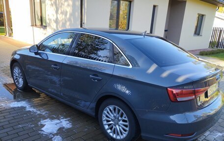 Audi A3, 2018 год, 1 800 000 рублей, 2 фотография