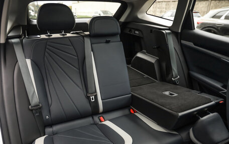 Geely Atlas, 2023 год, 2 394 777 рублей, 33 фотография