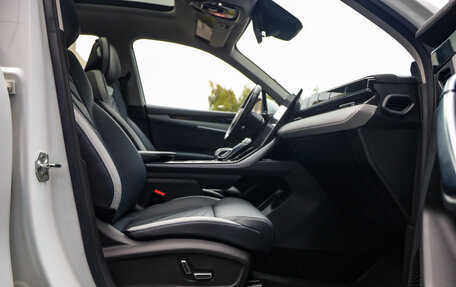 Geely Atlas, 2023 год, 2 394 777 рублей, 30 фотография