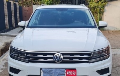 Volkswagen Tiguan II, 2017 год, 2 050 000 рублей, 1 фотография
