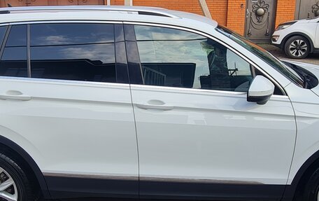 Volkswagen Tiguan II, 2017 год, 2 050 000 рублей, 9 фотография