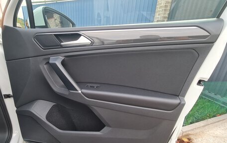 Volkswagen Tiguan II, 2017 год, 2 050 000 рублей, 20 фотография